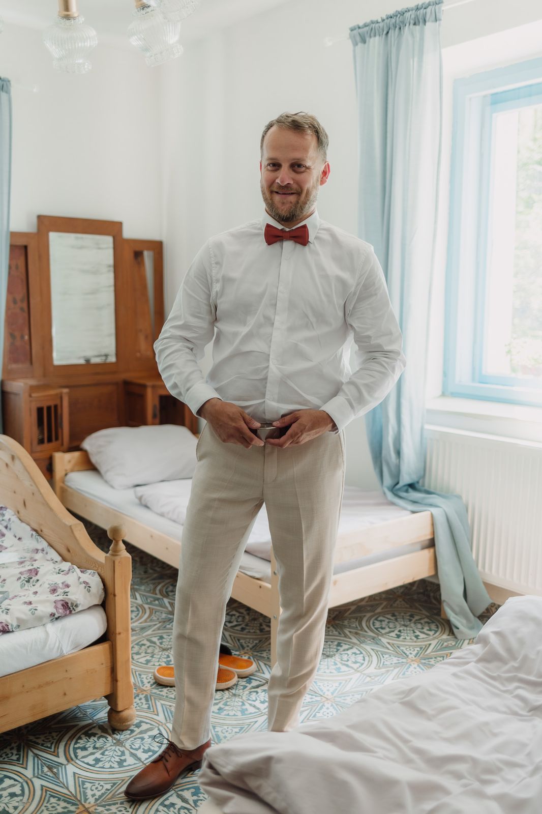 Přípravy ženicha a nevěsty